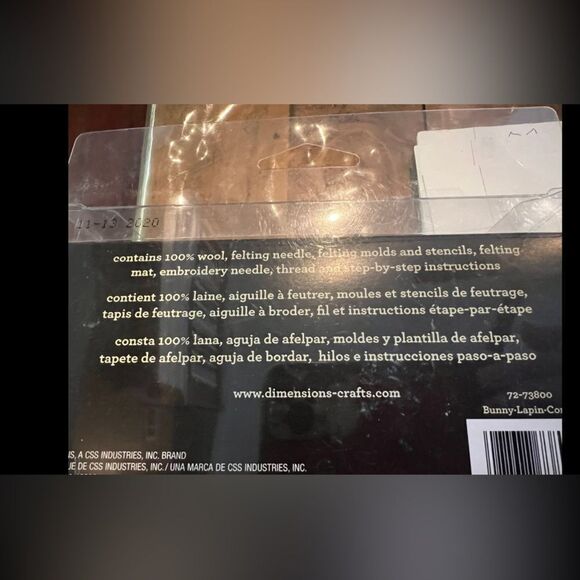 NIB Rabbit Needle Felting Kit - Picture 3 of 5